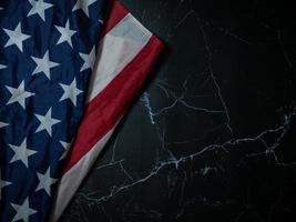 la bandera de los estados unidos de américa en la imagen de mármol para la libertad y la independencia americana o fondo con concepto de espacio de copia. foto