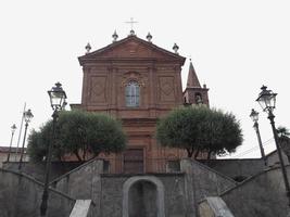 iglesia parroquial de san nicolás obispo en alice castello foto