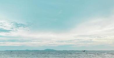 abstract cloudy background, beautiful natural streaks of sky and clouds, beautiful natural landscape photo