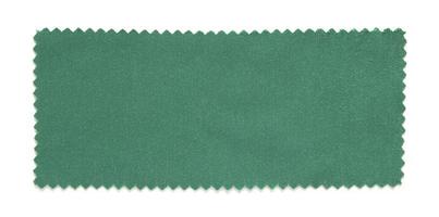 Muestras de tela verde aislado sobre fondo blanco. foto