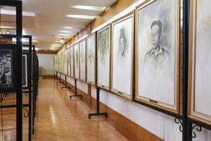 Blitar, Jawa timur, Indonesia, 2022 - Paintings of heroes of the Indonesian revolution at the Blitar City Museum photo