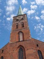 la ciudad de luebeck en el mar báltico foto