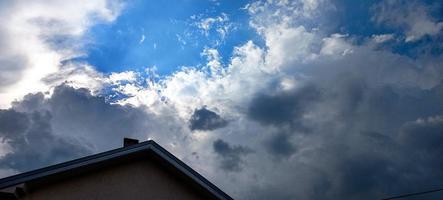 increíbles nubes de belgrado serbia foto