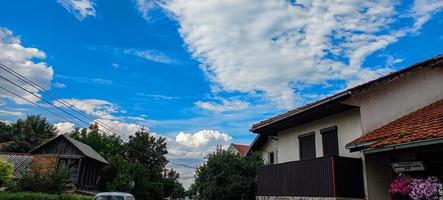 increíbles nubes de belgrado serbia foto