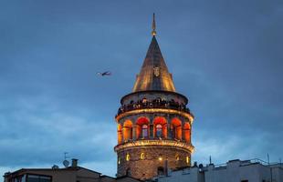 Torre de Gálata en Estambul, Turquía foto