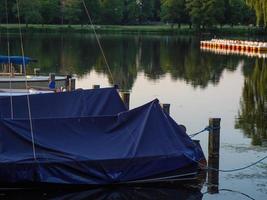 lago cerca de borken en el muensterland alemán foto