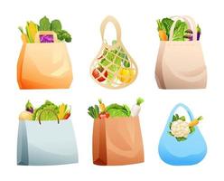 conjunto de verduras con ilustración de vector de bolsas reciclables. bolsas reutilizables con alimentos frescos y saludables al estilo de las caricaturas