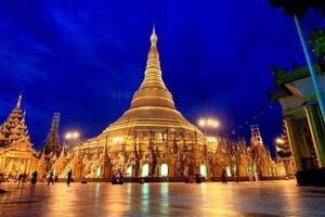 atmosphere of dusk at Shwedagon pagoda in Yagon, Myanmar photo