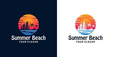 logotipo de la puesta del sol con la silueta del edificio de la ciudad en la plantilla de diseño junto al mar vector