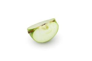 manzana verde fresca aislada sobre fondo blanco. foto