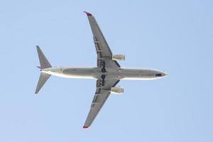 avión está aterrizando foto