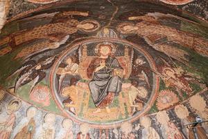 frescos en la iglesia de la cruz, capadocia foto