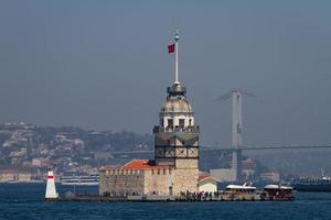 torre de las doncellas en estambul, turquía foto