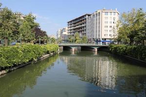 río porsuk en eskisehir foto