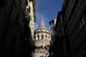 torre de galata en beyoglu, estambul, turquía foto