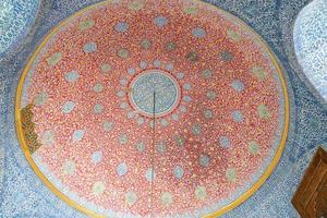 cúpula de una habitación en el palacio de topkapi foto