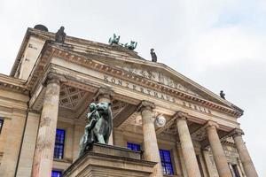 Konzerthaus Berlin en la plaza Gendarmenmarkt, Berlín, Alemania foto