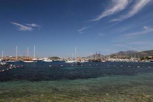 ciudad de bodrum en turquía foto