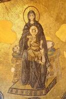 mosaico del ábside de la theotokos en el museo hagia sophia, estambul, turquía foto