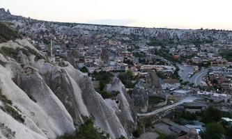 ciudad de goreme en capadocia foto