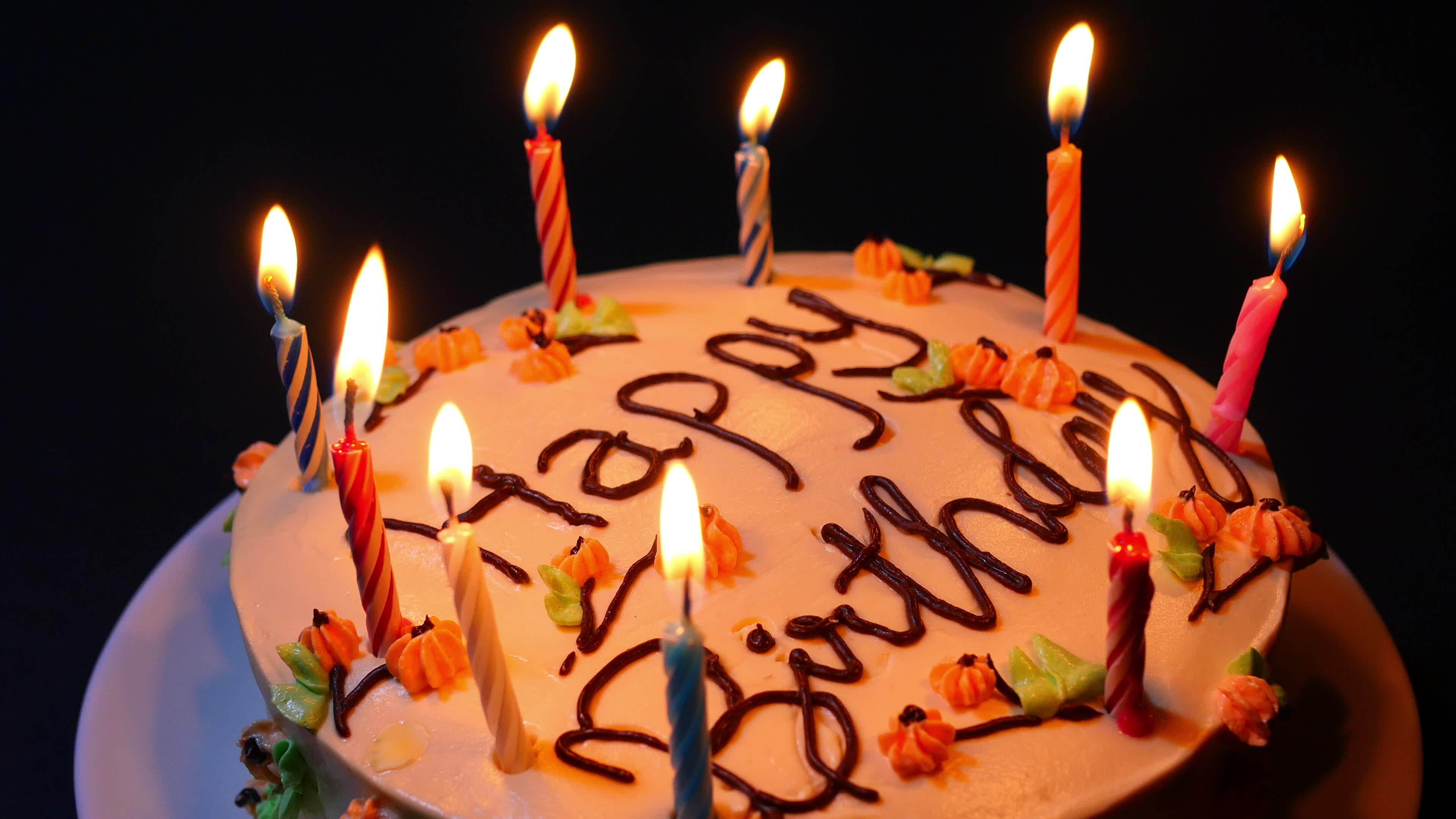 Animated Happy Birthday Cake with Candles Gif - 168 | Happy New Year Gifs  for Downlo… | Birthday cake with candles, Happy birthday cakes, Best happy  birthday quotes