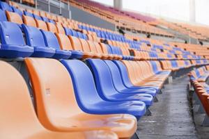 asiento para deportes en el fondo del espacio de copia del estadio, seleccione el enfoque foto