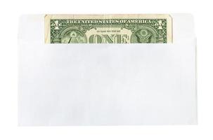 un billete de un dólar de los Estados Unidos en un sobre de correo foto