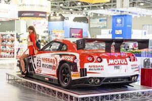 moscú - agosto de 2016 nissan gt-r nismo gt3 presentado en el salón internacional del automóvil mias moscow el 20 de agosto de 2016 en moscú, rusia foto