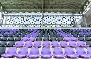 chiang rai, 2022 - estadio provincial de chiang rai cuando no hay espectadores en el estadio foto