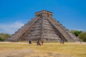 Temple Pyramid of Kukulcan El Castillo, Chichen Itza, Yucatan, Mexico, Maya civilization photo