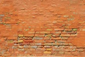 red  brick wall texture photo