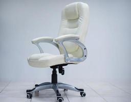 white office chair photo