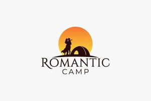 logotipo de campamento romántico para cualquier negocio, especialmente para actividades al aire libre, vacaciones, viajes, luna de miel, viajes, deportes, aventuras, etc. vector