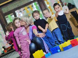 niños en edad preescolar foto