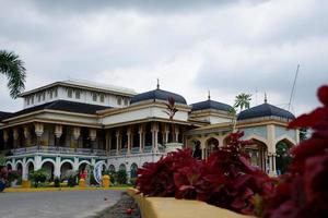 Scenery of beautiful Maimun's palace seen from outside photo