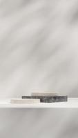 Plantilla de maqueta de renderizado 3d de podio de textura de mármol y terrazo en retrato con sombra en la pared foto