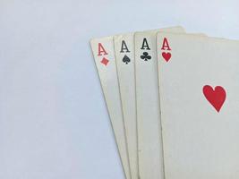 viejo, aburrido, póquer, o, ace, tarjeta, aislado, blanco, plano de fondo foto