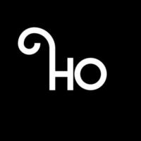 diseño de logotipo de letra ho sobre fondo negro. ho concepto creativo del logotipo de la letra de las iniciales. ho diseño de letras. ho diseño de letras blancas sobre fondo negro. ho, ho logotipo vector