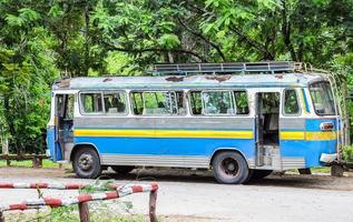 viejo autobús de viaje foto