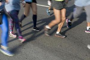 Street leg runner photo