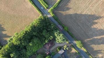 vista aérea da zona rural britânica da inglaterra reino unido video