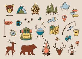 elementos de colores para acampar y hacer caminatas, emblemas de aventuras al aire libre vector