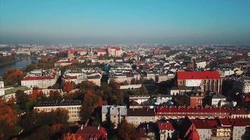 vista aérea del distrito histórico del casco antiguo de cracovia, stare miasto video