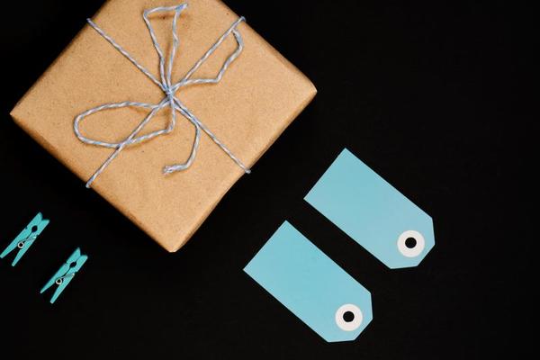 Gift Tag Shapes Stock Photos Images and Backgrounds for Free Download