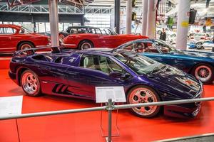 SINSHEIM, GERMANY - MAI 2022 violet purple Lamborghini Diablo VT Roadster photo