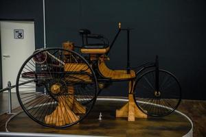 SINSHEIM, GERMANY - MAI 2022 Benz patent motor car Model 1 1886 photo