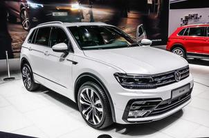 frankfurt - sept 2015 volkswagen vw r-line presentado en iaa int foto