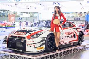 moscú - agosto de 2016 nissan gt-r nismo gt3 presentado en el salón internacional del automóvil mias moscow el 20 de agosto de 2016 en moscú, rusia foto