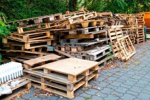 End pallet stack photo