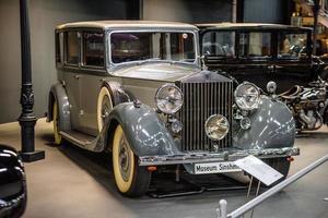 sinsheim, alemania - mayo de 2022 gris rolls-royce phantom iii 3 1936 foto